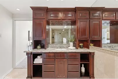 700 E Ocean Boulevard #2002, Long Beach, CA 90802 - Photo 23