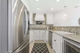 700 E Ocean Blvd, Long Beach, CA 90802 - Photo 13