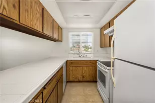 14041 B, Huntington Beach, CA 92647 - Photo 33