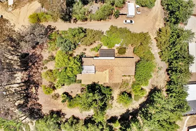 30925 Old Windmill Road, Menifee, CA 92584 - Photo 11