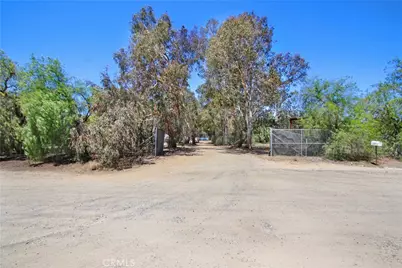 30925 Old Windmill Road, Menifee, CA 92584 - Photo 13
