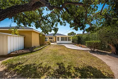 2687 Riverside, Costa Mesa, CA 92627 - Photo 23