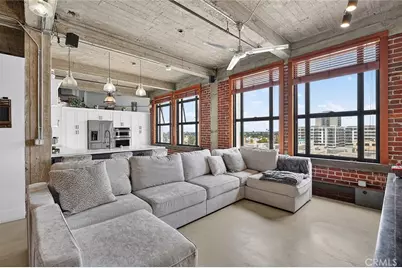 100 W 5th Street #7E, Long Beach, CA 90802 - Photo 3