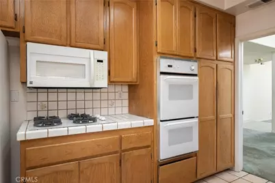 21420 S Perry Street, Carson, CA 90745 - Photo 13
