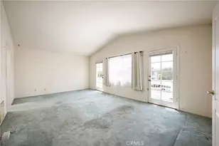 21420 S Perry St, Carson, CA 90745 - Photo 23