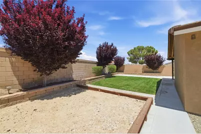 13120 Riverview, Victorville, CA 92395 - Photo 43