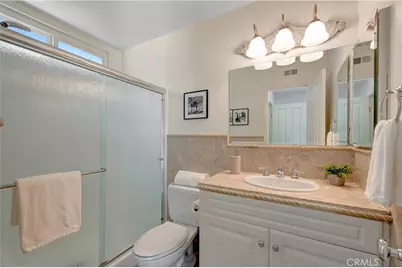 26822 Via Zaragosa, Mission Viejo, CA 92691 - Photo 23