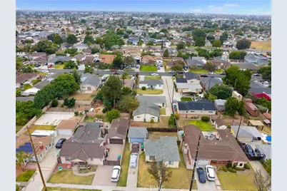 9121 Walnut, Bellflower, CA 90706 - Photo 9