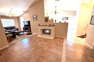 35779 Lourdes Dr, Winchester, CA 92596 - Photo 9