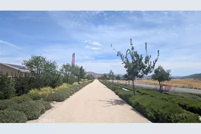 32223 Najar Lane, Menifee, CA 92584 - Photo 13