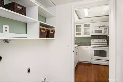 2000 W Palmyra #10, Orange, CA 92868 - Photo 19