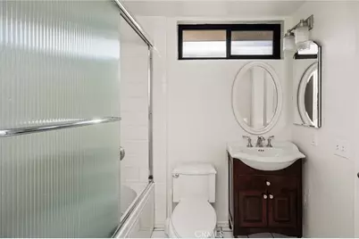 2000 W Palmyra #10, Orange, CA 92868 - Photo 23