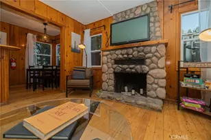 627 Rose Ln, Twin Peaks, CA 92391 - Photo 7