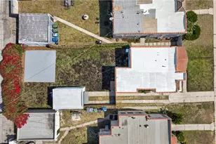 7611 S Hobart, Los Angeles, CA 90047 - Photo 15