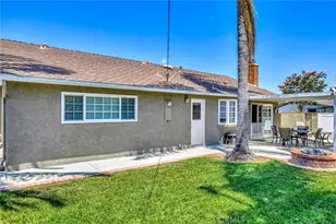 15392 Hanover Ln, Huntington Beach, CA 92647 - Photo 23