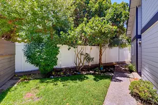 1118 Sandi Ln, Costa Mesa, CA 92627 - Photo 51