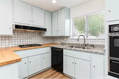 8098 Kerr Green, Buena Park, CA 90621 - Photo 5