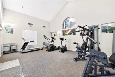 1099 S San Marino, Anaheim, CA 92808 - Photo 21