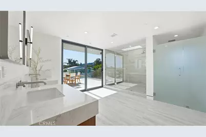 813 N Genesee Avenue, Los Angeles, CA 90046 - Photo 33