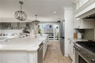 331 Walnut St, Newport Beach, CA 92663 - Photo 11