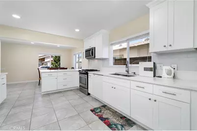 27682 Estepona, Mission Viejo, CA 92691 - Photo 5