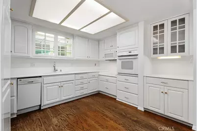 1740 Tam O'Shanter Road #1A, Seal Beach, CA 90740 - Photo 13