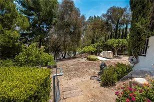 186 S Donna Ct, Anaheim Hills, CA 92807 - Photo 39