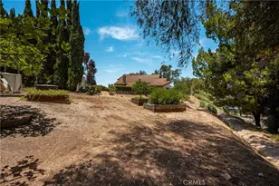 186 S Donna Ct, Anaheim Hills, CA 92807 - Photo 41