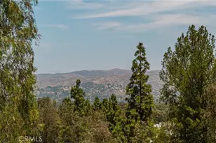 186 S Donna Ct, Anaheim Hills, CA 92807 - Photo 31