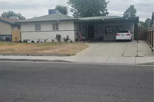 3216 Laurel, Bakersfield, CA 93304 - Photo 1