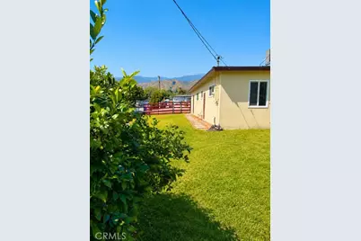 25421 Los Flores Drive, San Bernardino, CA 92404 - Photo 9