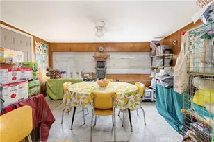 10261 D Este, Anaheim, CA 92804 - Photo 13