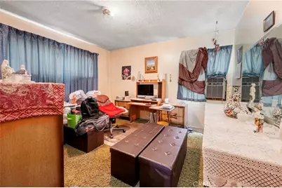 10261 D Este, Anaheim, CA 92804 - Photo 3