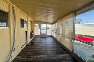 36 Round Table Dr, Riverside, CA 92507 - Photo 3