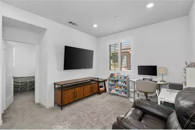 2280 Rose Garden Court, Upland, CA 91786 - Photo 19