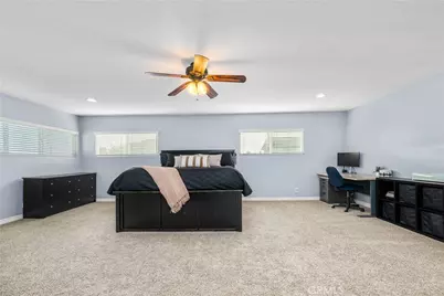 10211 Aqueduct Drive, Cypress, CA 90630 - Photo 19
