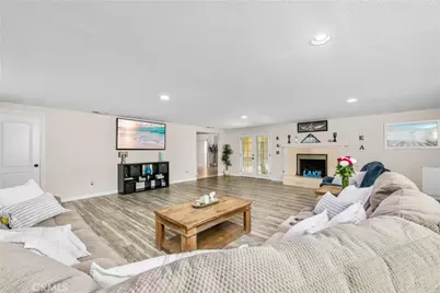 10211 Aqueduct Drive, Cypress, CA 90630 - Photo 63