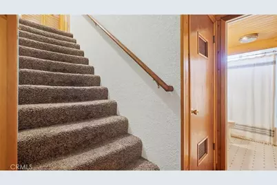 650 Santa Barbara, Sugarloaf, CA 92386 - Photo 19