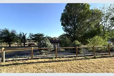 26931 Columbia Way, Tehachapi, CA 93561 - Photo 3