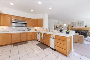 18817 Jeffrey Ave, Cerritos, CA 90703 - Photo 9