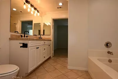 3450 Watermarke, Irvine, CA 92612 - Photo 19