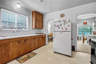 817 S Rowan Ave, Los Angeles, CA 90023 - Photo 9