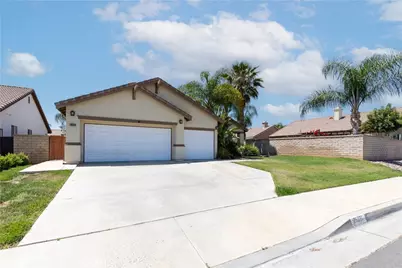 26329 Troy, Menifee, CA 92585 - Photo 3