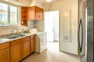 2611 Lombardy, Los Angeles, CA 90032 - Photo 9