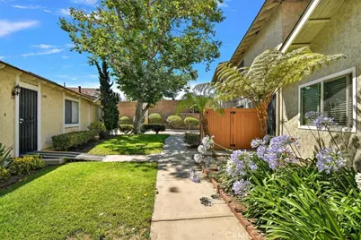 16946 Sierra Vista Way, Cerritos, CA 90703 - Photo 31