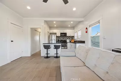 325 E 14th, Long Beach, CA 90813 - Photo 9