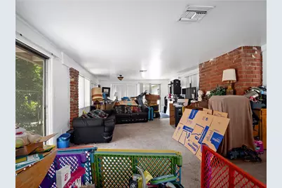 9281 Dorrington, Pacoima, CA 91331 - Photo 15