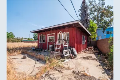 9281 Dorrington, Pacoima, CA 91331 - Photo 59