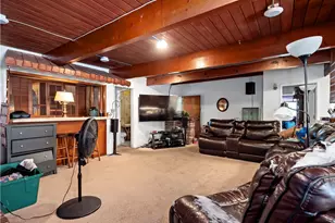 9281 Dorrington, Pacoima, CA 91331 - Photo 11
