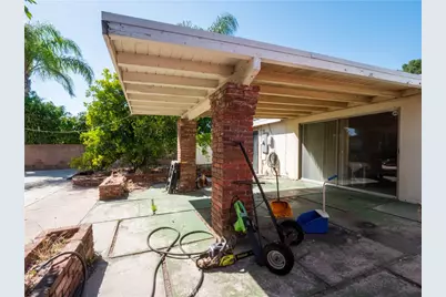 9281 Dorrington, Pacoima, CA 91331 - Photo 49